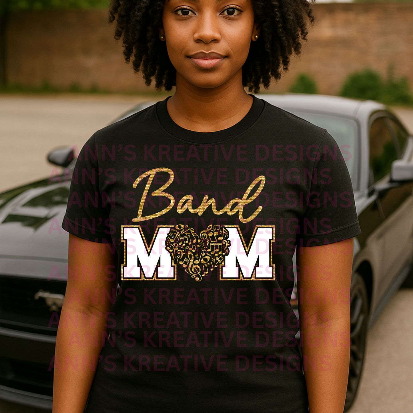 Band Mom Graphic Tee | Glitter Gold Music Heart Shirt for Proud Marching Band Moms